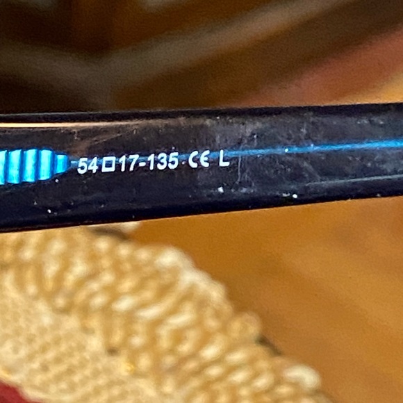 Old Versace Eyeglass Case with glasses - Picture 10 of 10